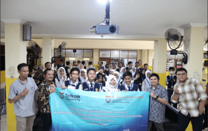 Workshop Cyberbullying dan Bijak dalam Bermedia Sosial di SMP PGRI 2 Ciledug Tangerang.