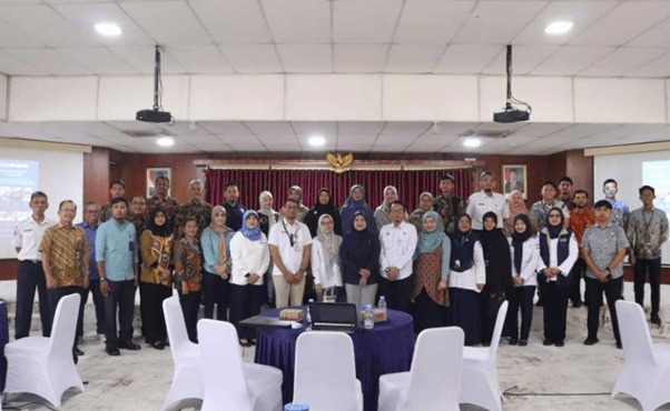 TRANSFORMASI DIGITAL DALAM PENDIDIKAN PENERBANGAN: PENDAMPINGAN PENGAYAAN KONTEN LMS UNTUK BLENDED-BASED LEARNING YANG LEBIH EFEKTIF TRANSFORMASI DIGITAL DALAM PENDIDIKAN PENERBANGAN: PENDAMPINGAN PENGAYAAN KONTEN LMS UNTUK BLENDED-BASED LEARNING YANG LEBIH EFEKTIF